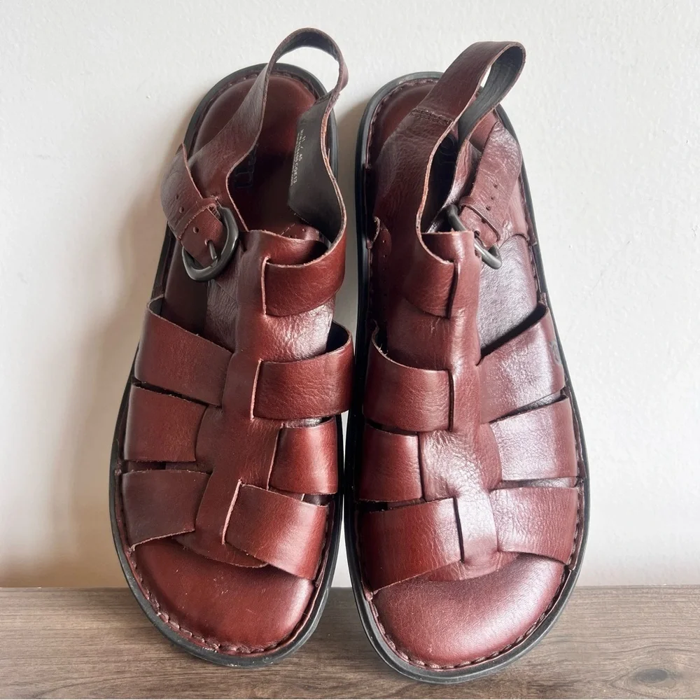 BORN Leather Fisherman Open Toe Men's Sandal Size 11 #857A